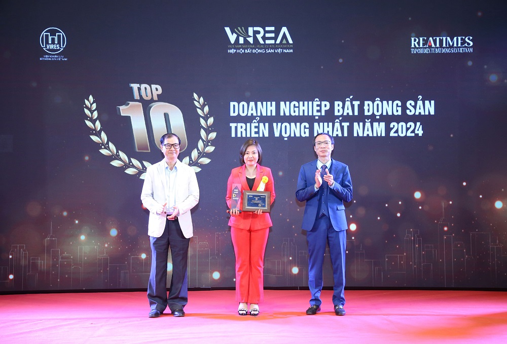 TRƯỜNG SƠN LAND ĐƯỢC VINH DANH TOP 10 DOANH NGHIỆP BĐS TRIỂN VỌNG NHẤT  NĂM 2024